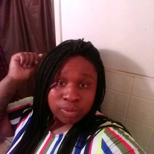 Meet your Posher, Sharonda